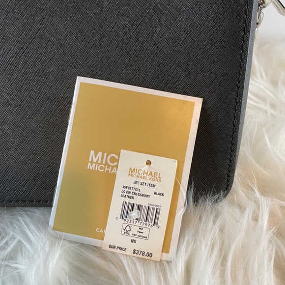 Michael Kors Black Jet Set - Picture 8 of 16